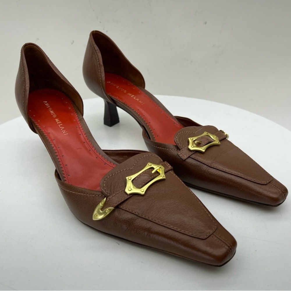 Antonio Melani Kitten Heels Pumps Pointed Toes Retro Brown Leather Gold Buckle
